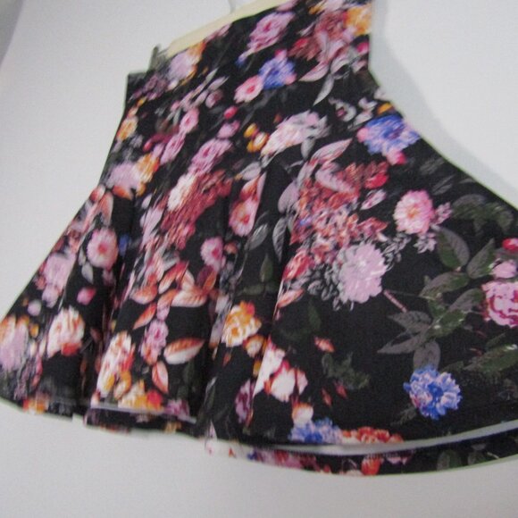 Marilyn Monroe Floral Mini Skirt Large Black Romantic Girly Flounce - Picture 4 of 10
